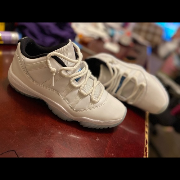 New. - Picture 3 of 3